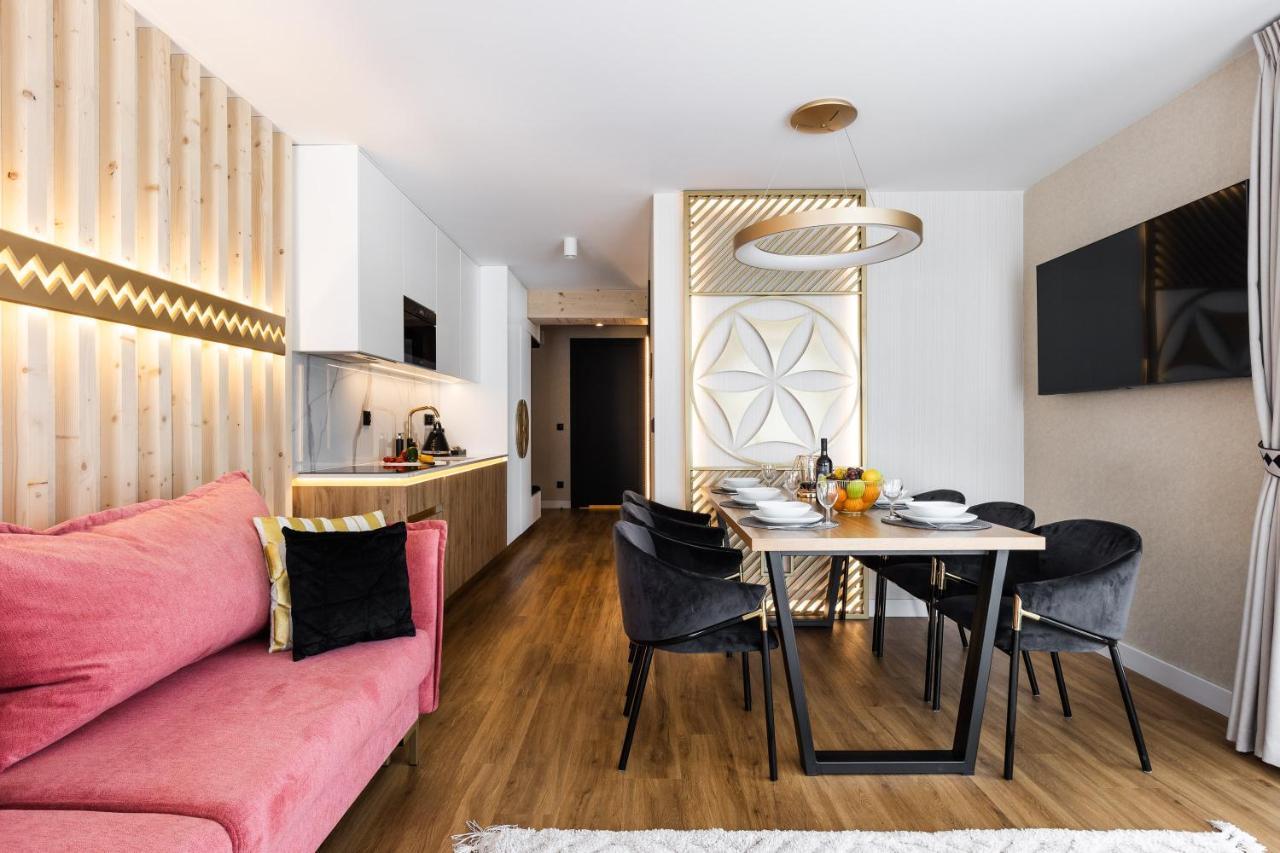 Aparthotel Goralski Resort Spa Бялка Татранска Екстериор снимка